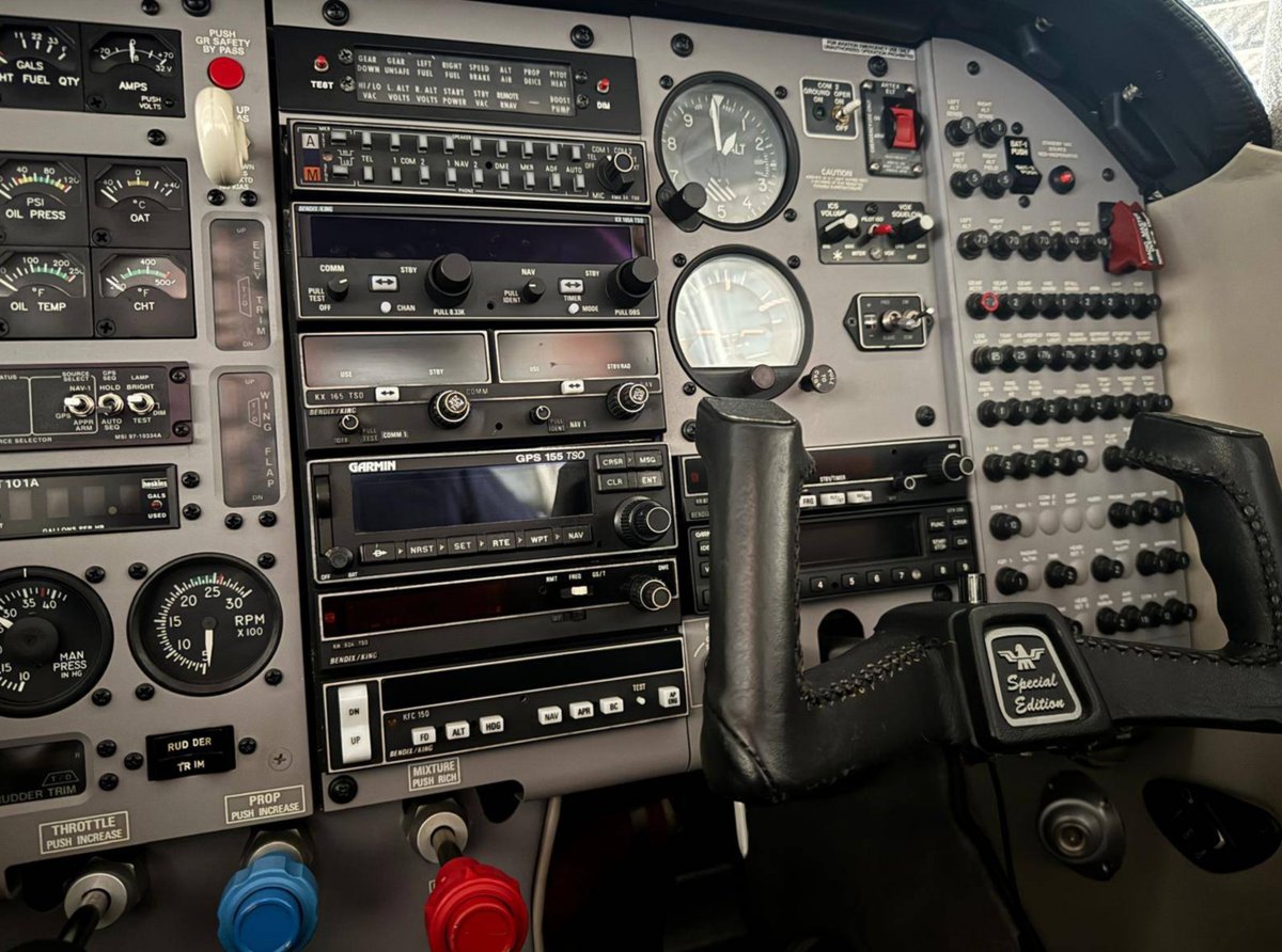 1995 Mooney M20M Bravo photo 6