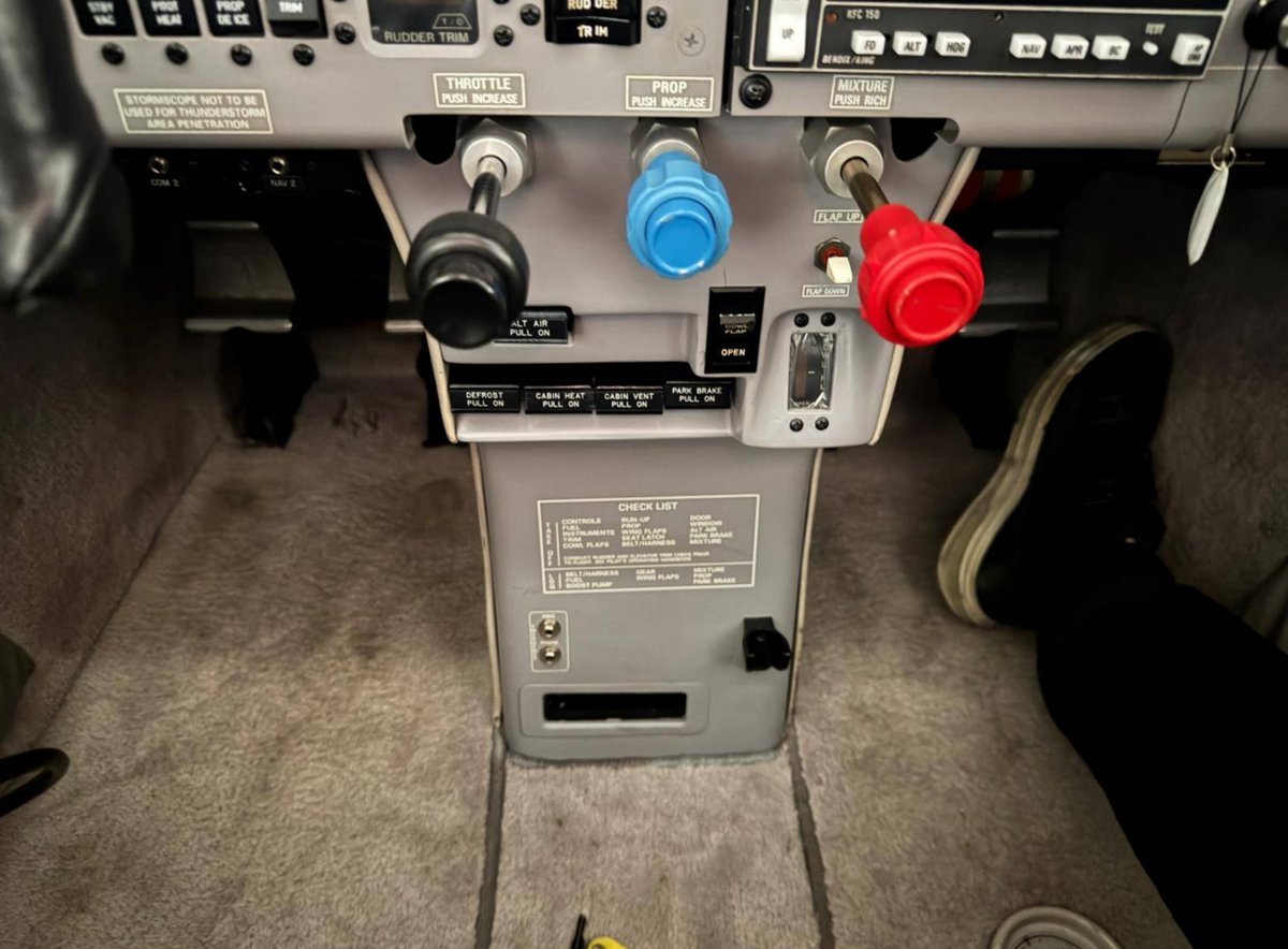 1995 Mooney M20M Bravo photo 7