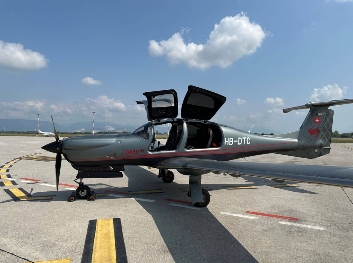 2022 Diamond DA50 RG photo 3