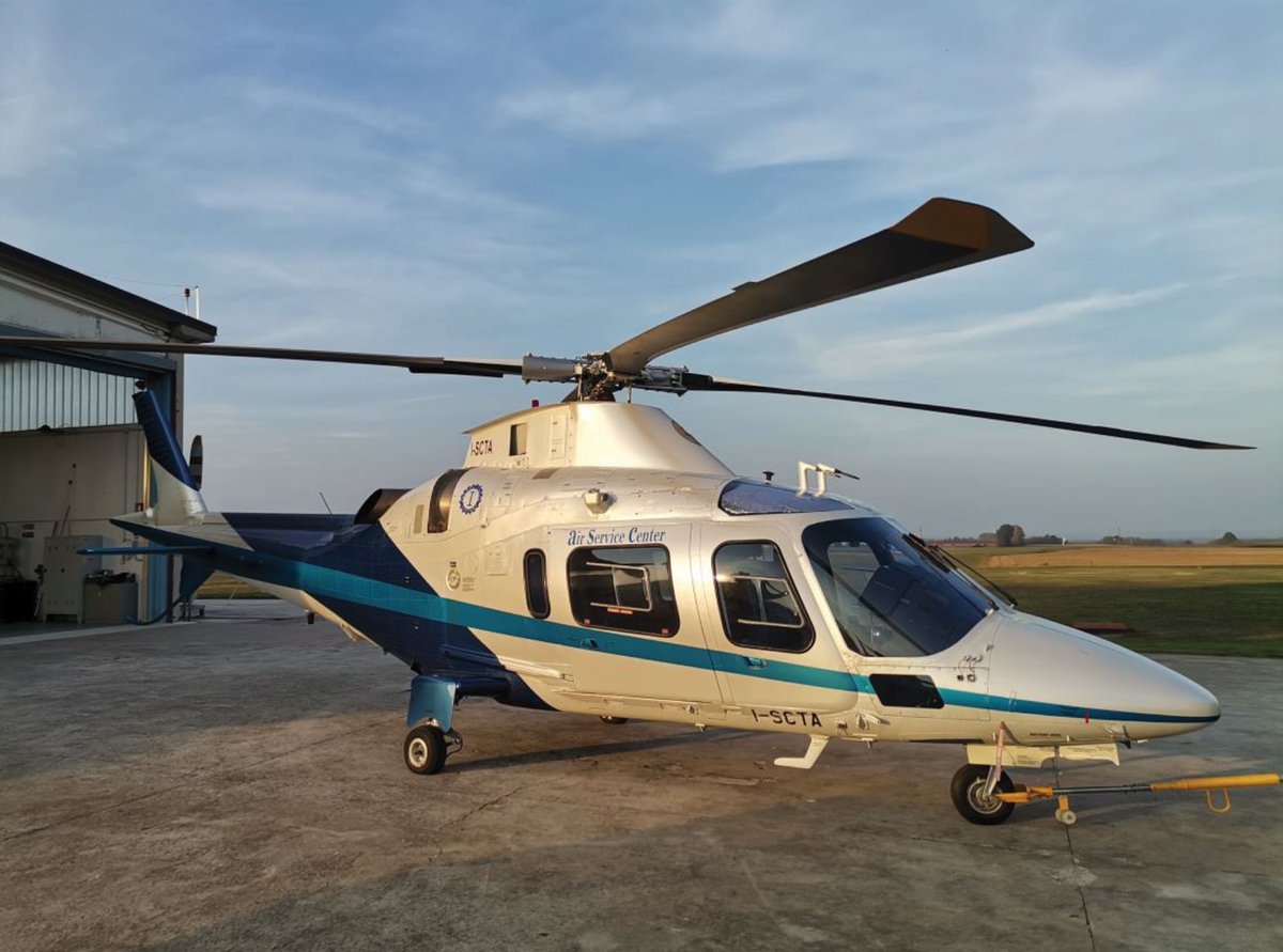 2002 Leonardo AW109E Power photo 3