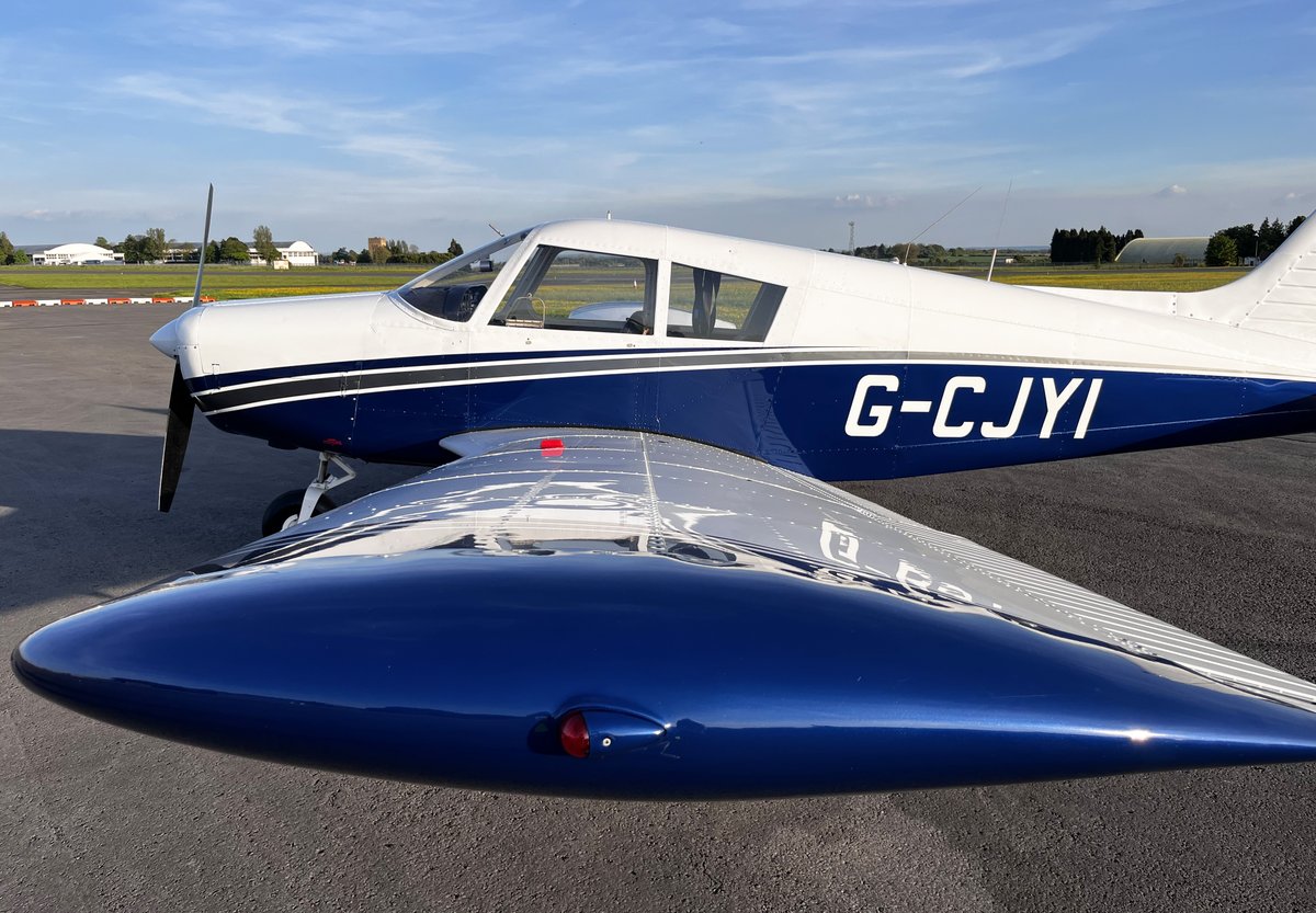 1971 Piper PA-28-140 photo 2
