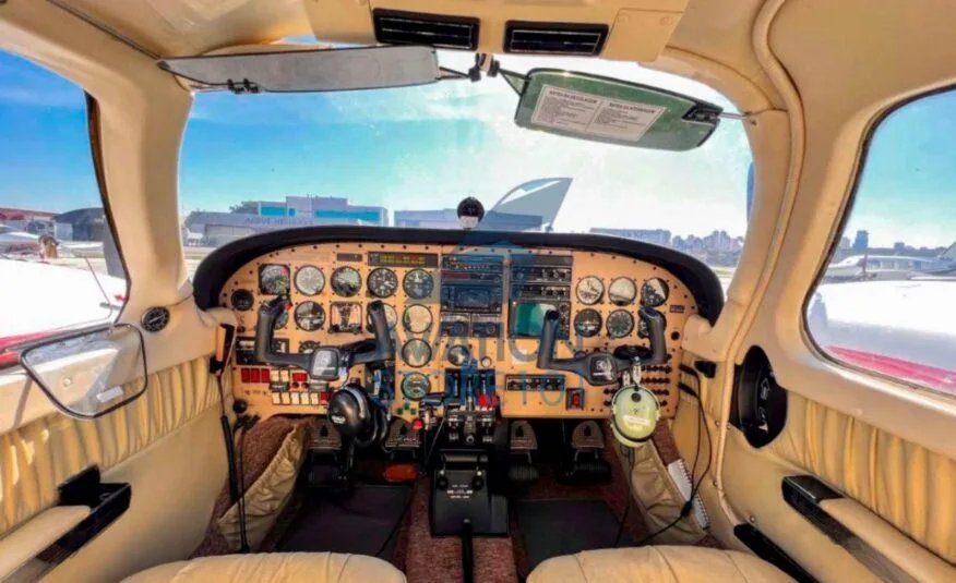 1983 Embraer Seneca III EMB-810D photo 5