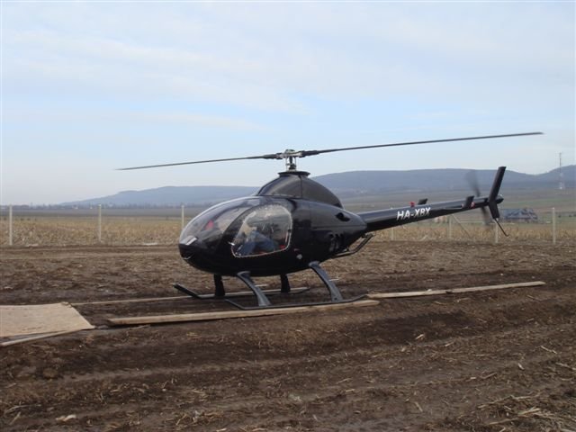 Rotorway Exec 162F photo 6