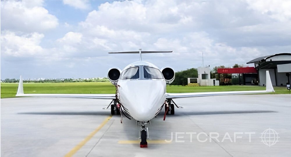 2008 Bombardier Learjet 40XR photo 8