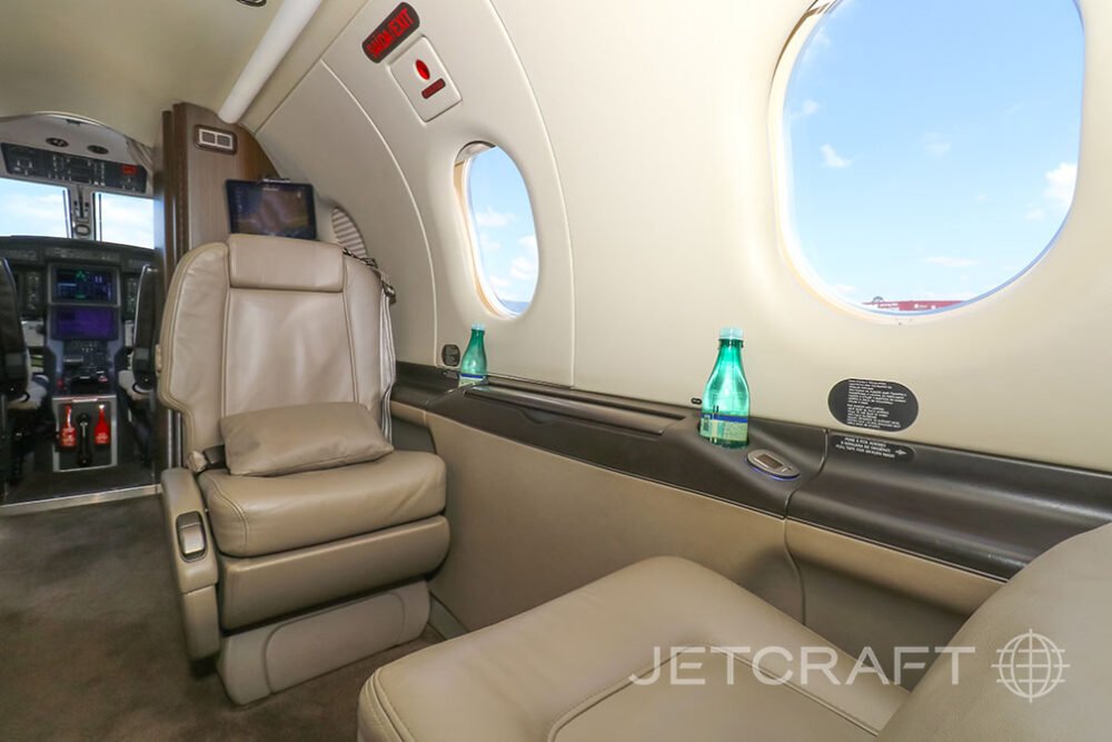 2013 Pilatus PC-12 photo 8