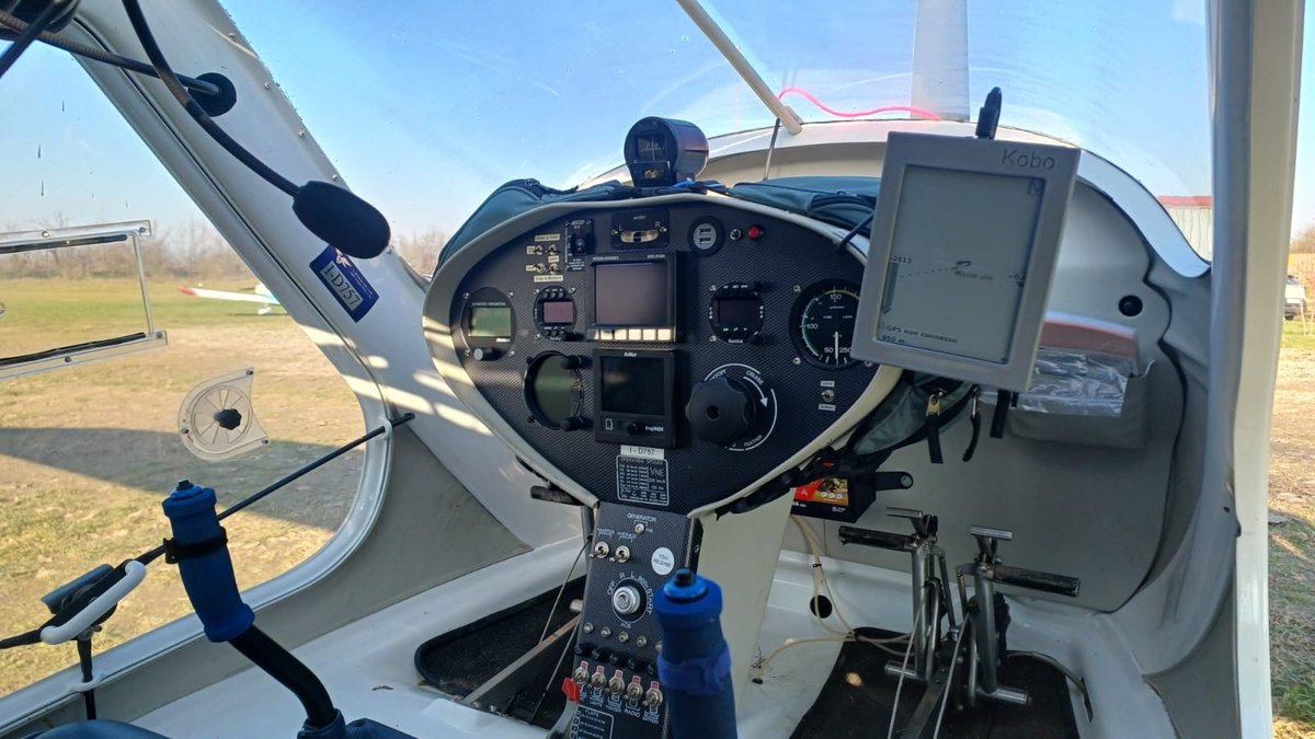 2001 PIPISTREL Sinus photo 8