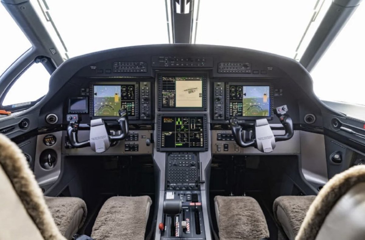 2018 Pilatus PC12NG photo 2