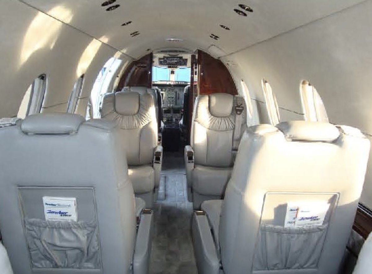 2007 Hawker 400XP photo 4