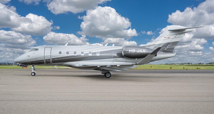 2018 Bombardier Challenger 350 photo 2