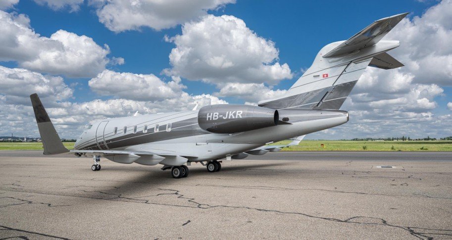 2018 Bombardier Challenger 350 photo 3