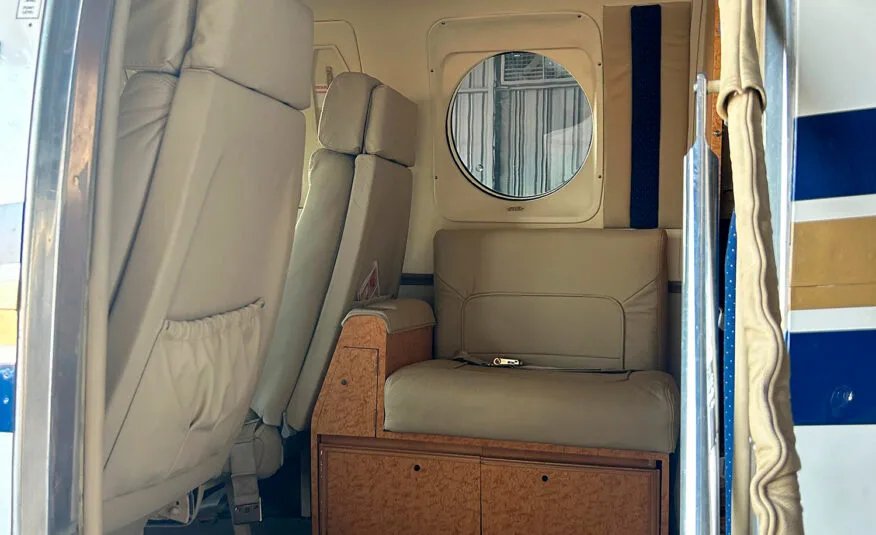 1982 Beechcraft King Air C90 photo 7