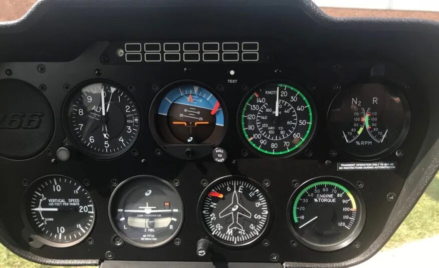 2013 Robinson Helicopter R66 Turbine photo 3