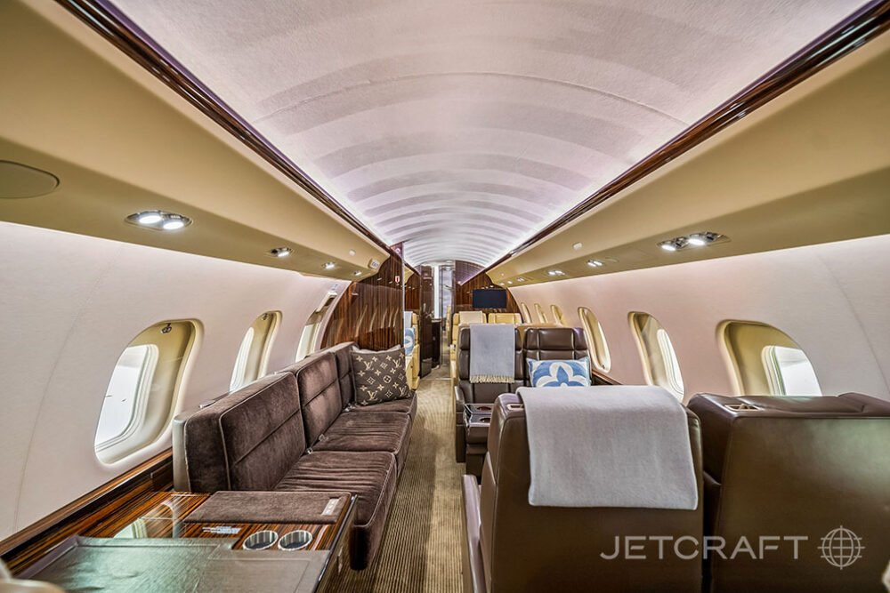 2013 Bombardier Global 6000 photo 8