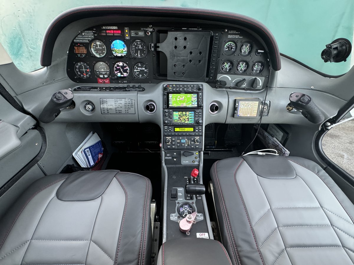 2000 Cirrus SR20 G1 photo 7