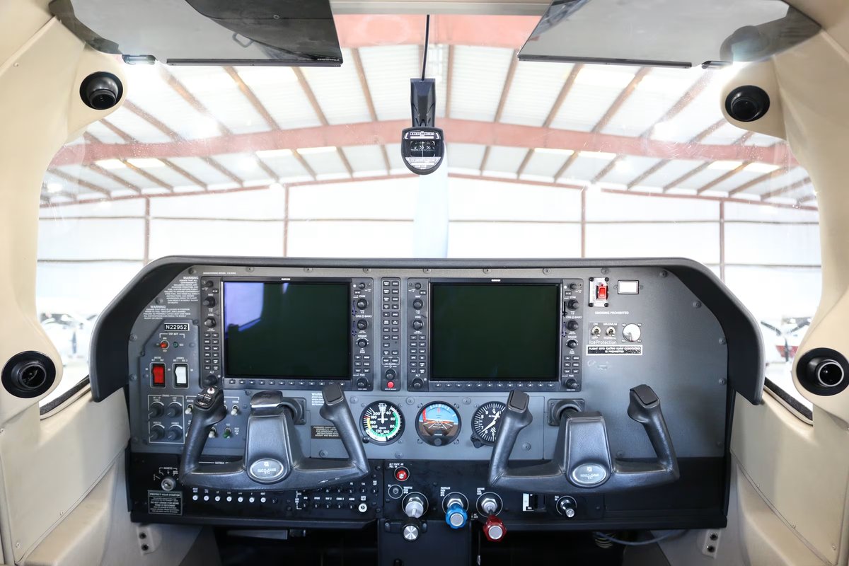 2007 Cessna T182T photo 5