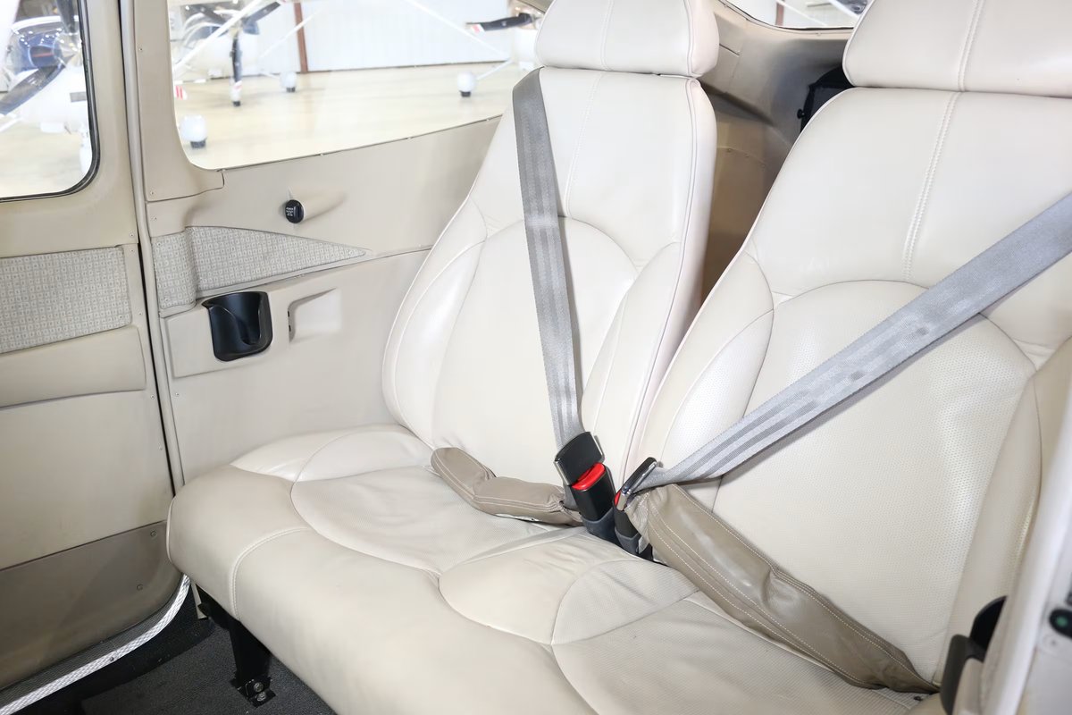 2007 Cessna T182T photo 6