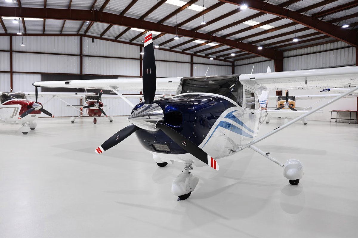 2024 Cessna 182T photo 3
