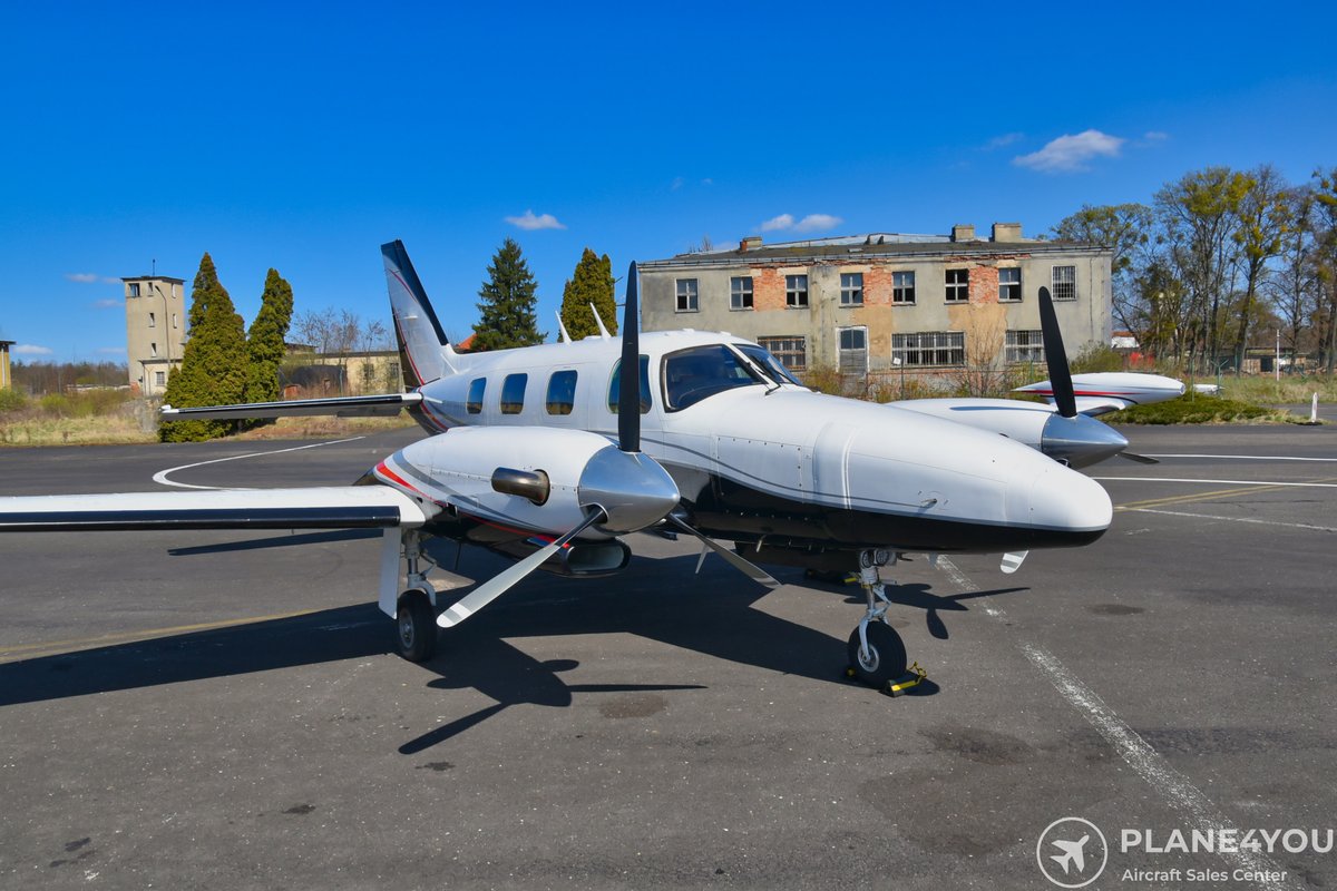 1980 Piper PA31T Cheyenne II photo 2