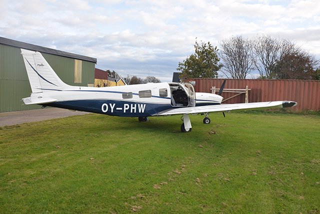 2002 Piper PA-32R-301T Saratoga photo 2