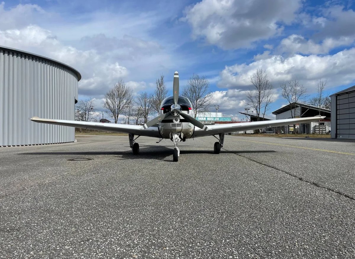 1980 Beechcraft 36 Bonanza Turbo GI275 photo 3