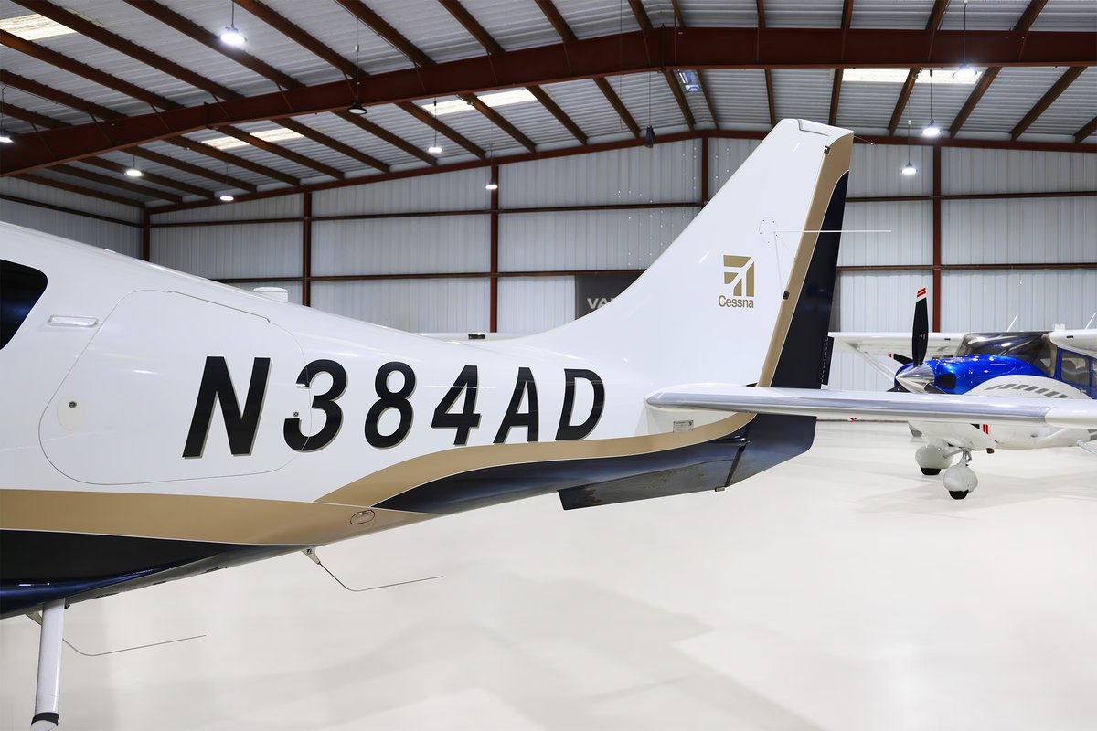 2008 Cessna 400 photo 4