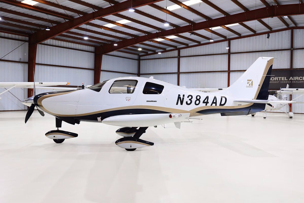 2008 Cessna 400 photo 7