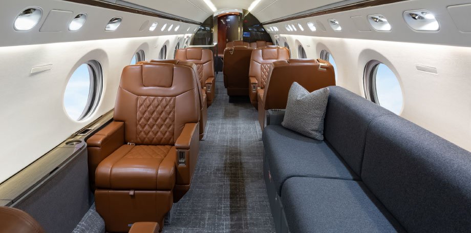 1998 Gulfstream G-V photo 2