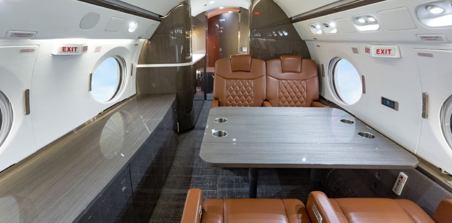 1998 Gulfstream G-V photo 4