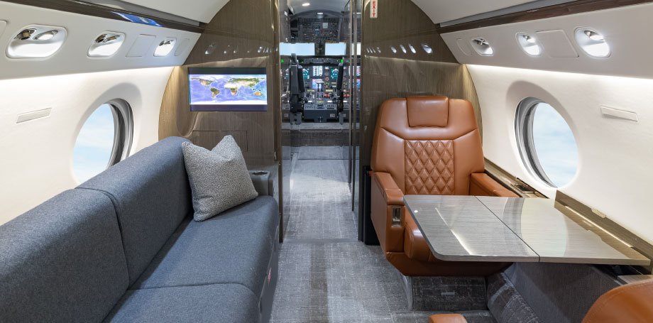 1998 Gulfstream G-V photo 7