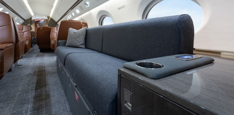 1998 Gulfstream G-V photo 8
