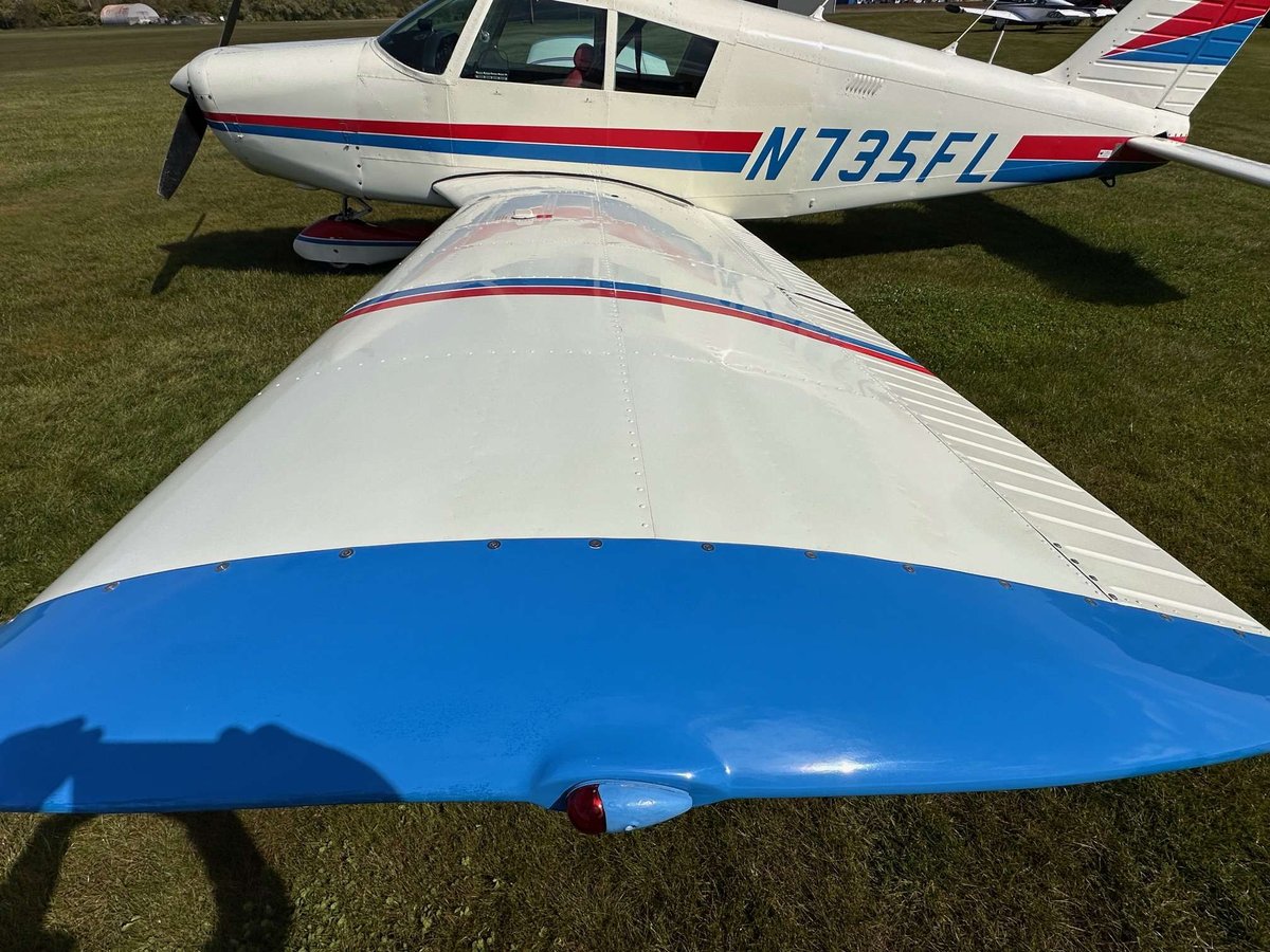 1971 Piper PA-28-140 Cherokee photo 3