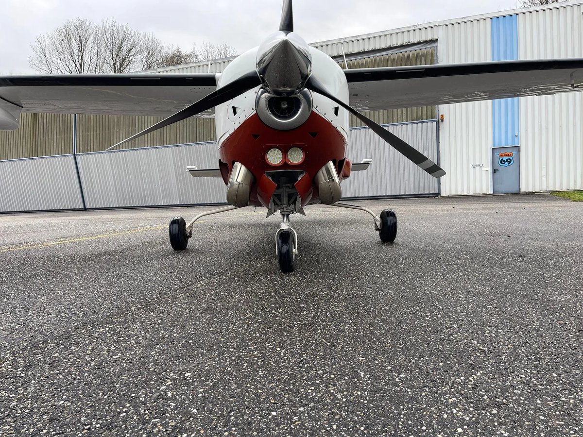 1983 Cessna P-210 Turbine Silver Eagle photo 3