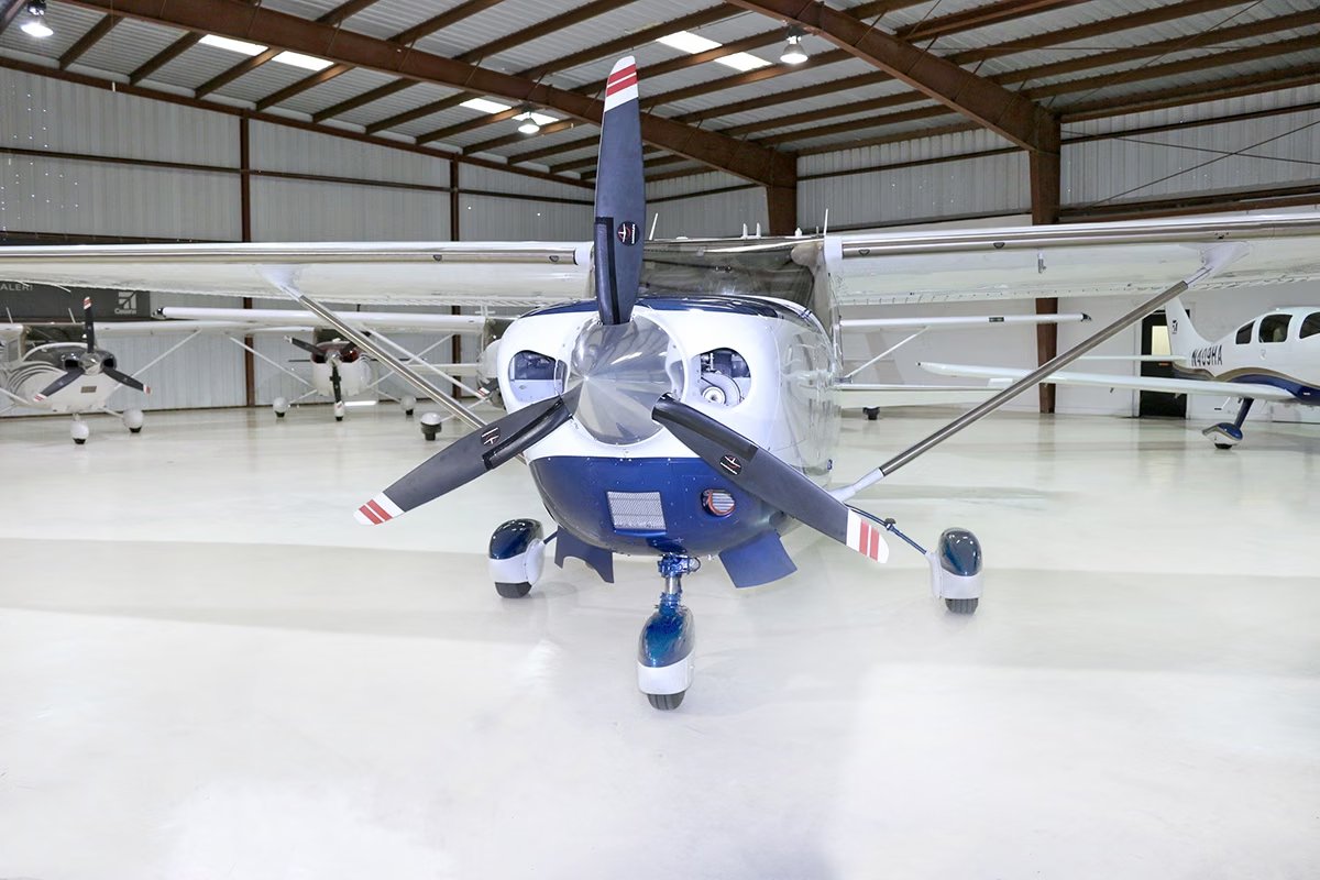 2010 Cessna T206H photo 3