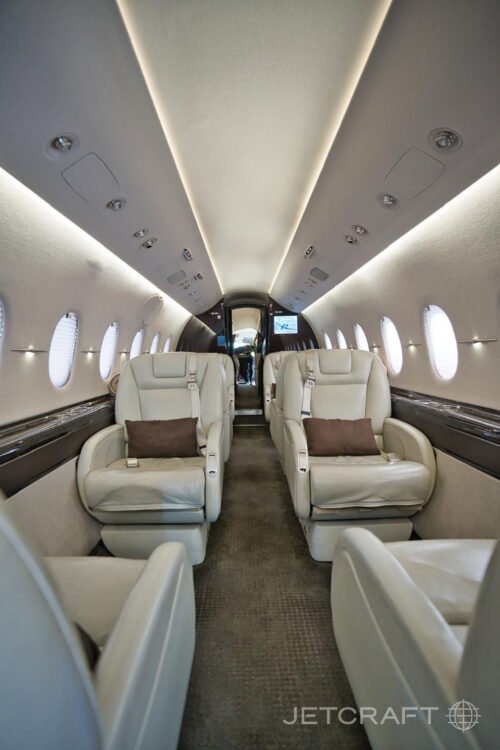 2013 Beechcraft Hawker 4000 photo 3