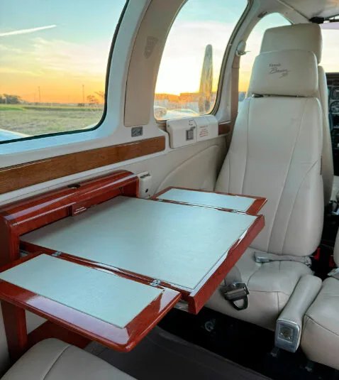 1998 Beechcraft Baron B58 photo 6