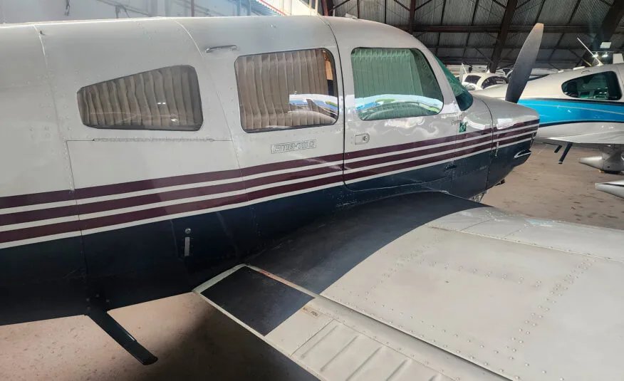 1975 Embraer EMB-711C photo 6