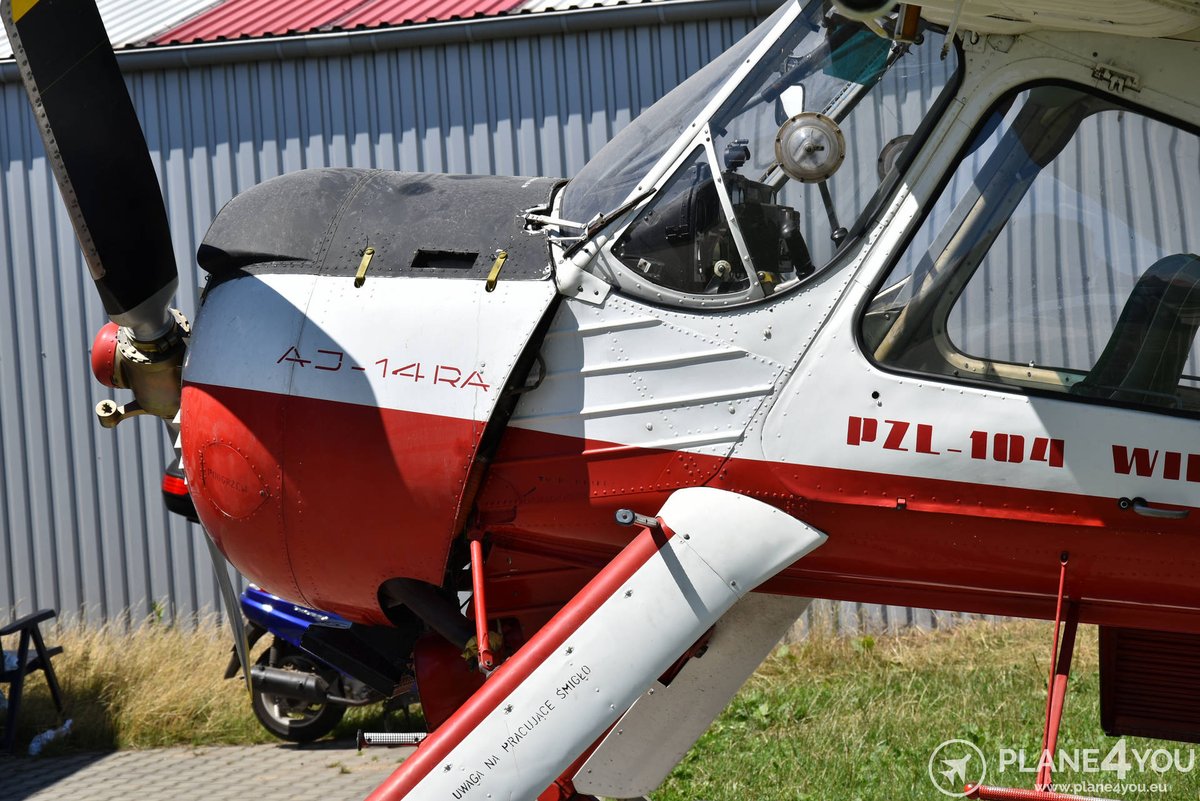 1987 PZL 104 Wilga 35A photo 8