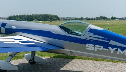 2016 Extra 300SC photo 8