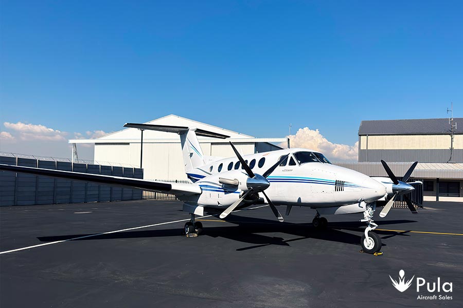 1997 Beechcraft King Air B200 photo 2