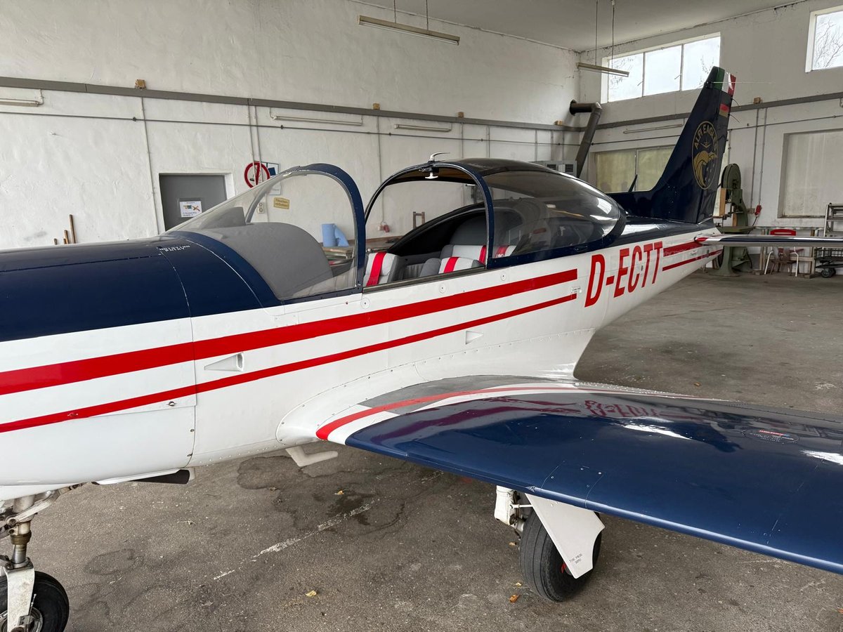 1983 SIAI Marchetti SF 260