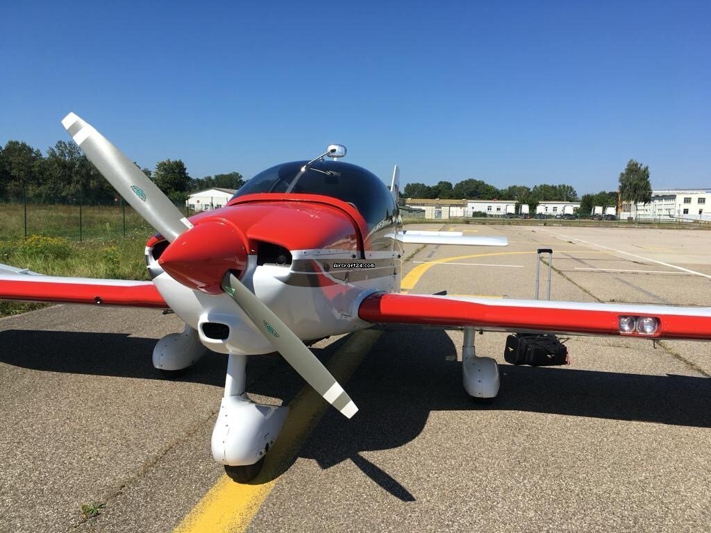 Robin DR400/180