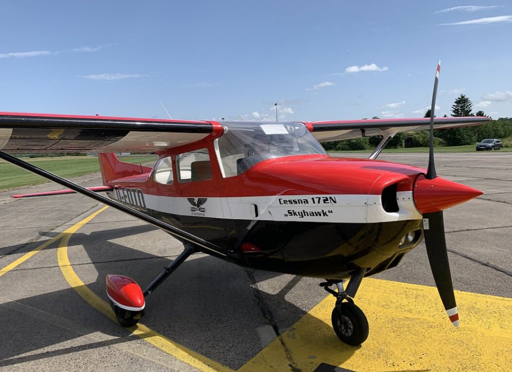 1977 Cessna F-172 Skyhawk N