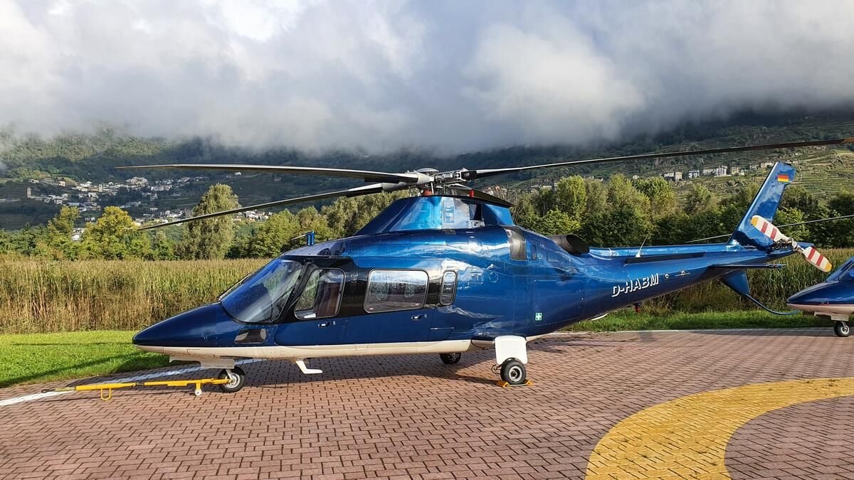 2000 AgustaWestland AW109E Power