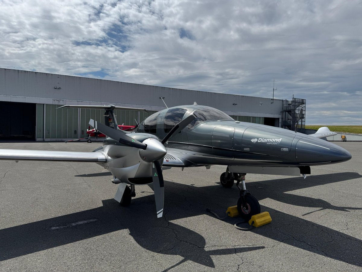 2018 Diamond DA62