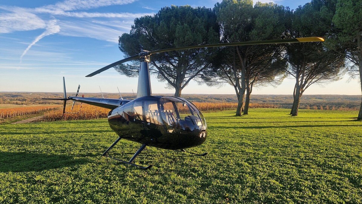 Robinson R44