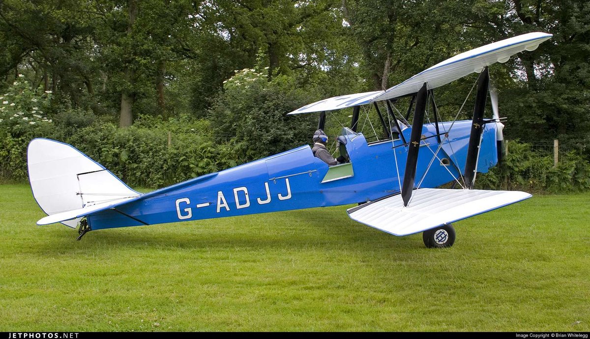 1935 De Havilland DH82A Tiger Moth