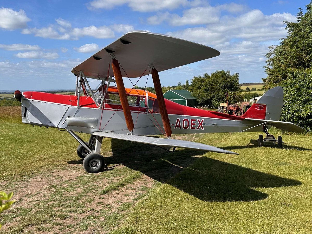 1957 De Havilland DH82A Tiger Moth