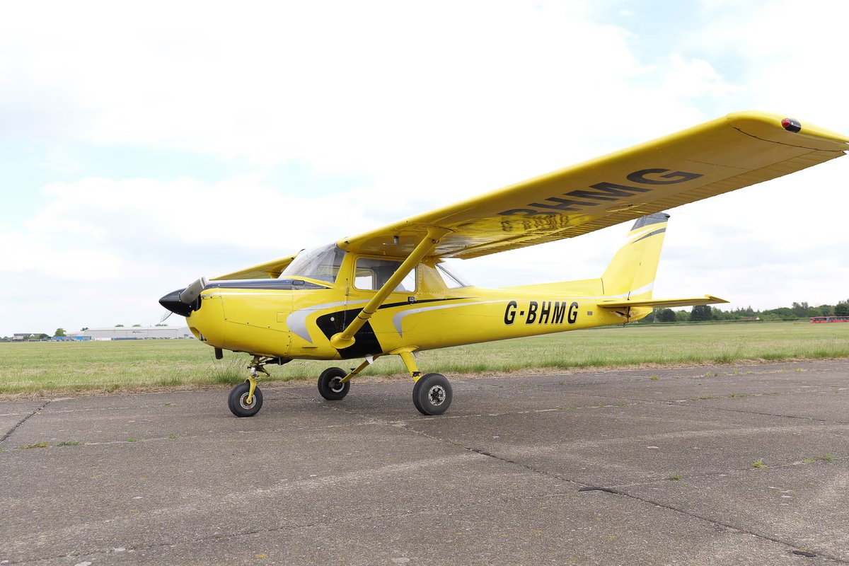 1980 Reims Cessna FA152