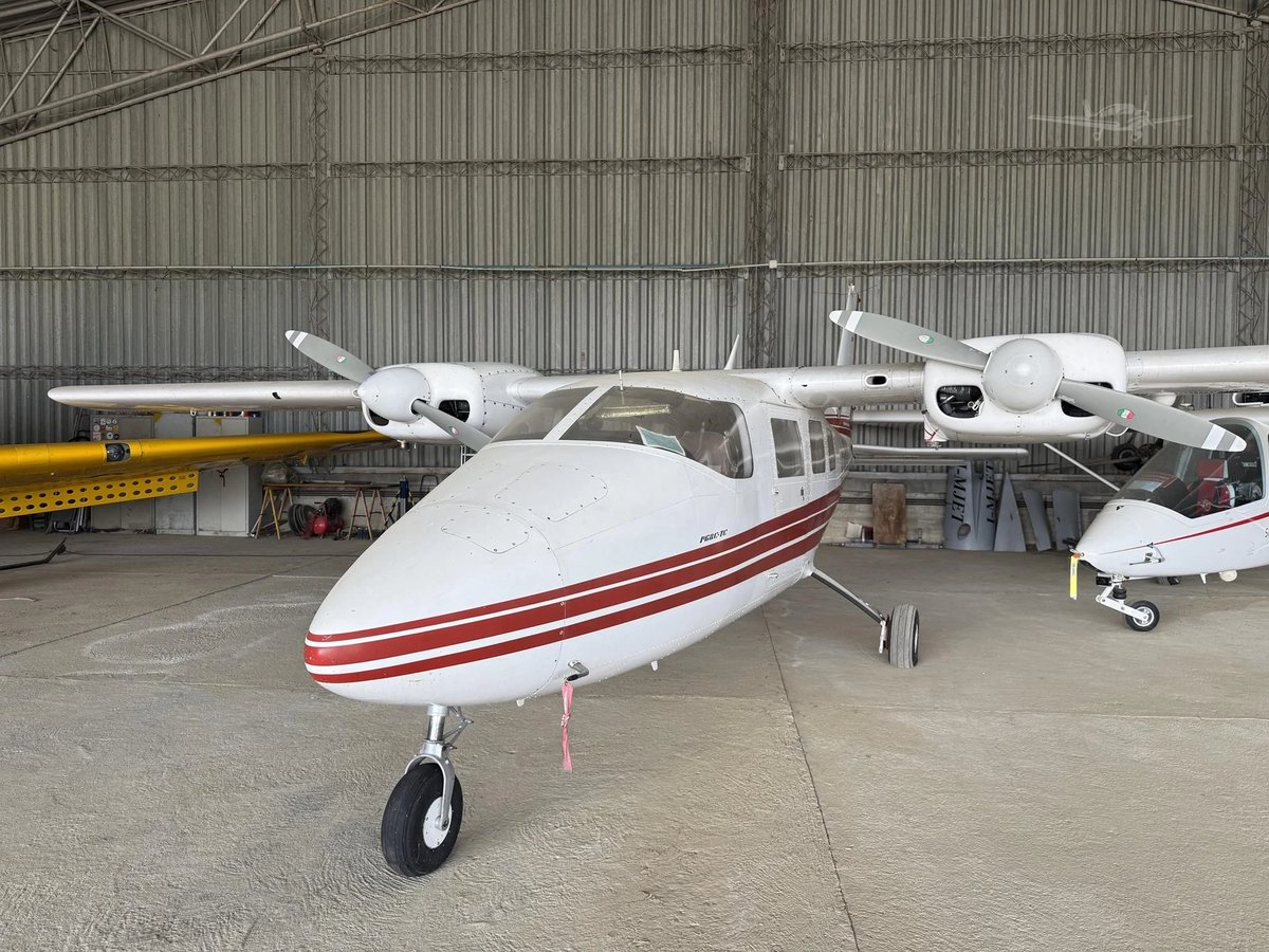 1980 Vulcanair P-68 C TC Camera