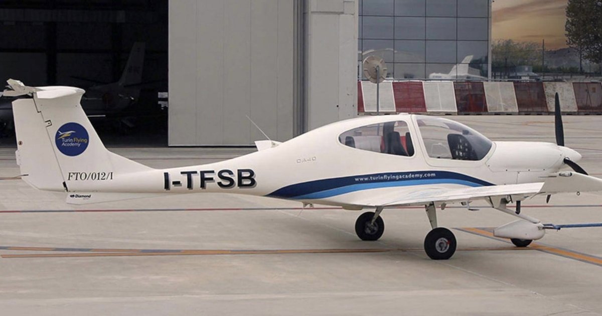 2000 Diamond DA40 Star 180